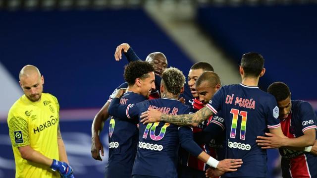 3786578-2021-05-16T202350Z_1212216315_MT1PANPJBAPSGREIMS16052021086_RTRMADP_3_SOCCER-PSG-VS-REIMS-LIGUE-1-UBER-EATS.jpg